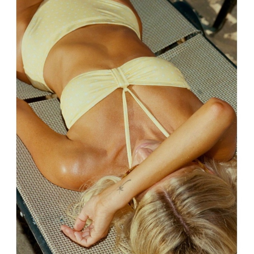 π₯π₯BILLABONG - SUNDIPPED BANDEAU RISE BIKINIπ₯π₯ - Picture 1 of 10